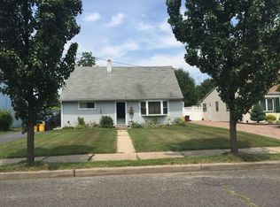 210 Eaton Ave, Hamilton, NJ 08619