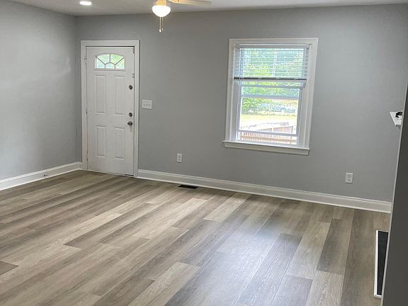 3rd image of 2304 E Independence Blvd