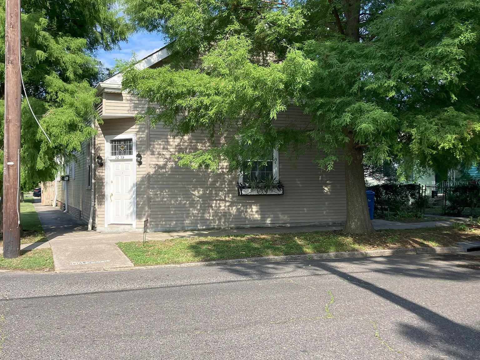 2 bed, 980 sqft, $1,625 — Photo 2