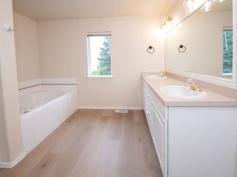 5423 Cape Seville Dr — Photo 24