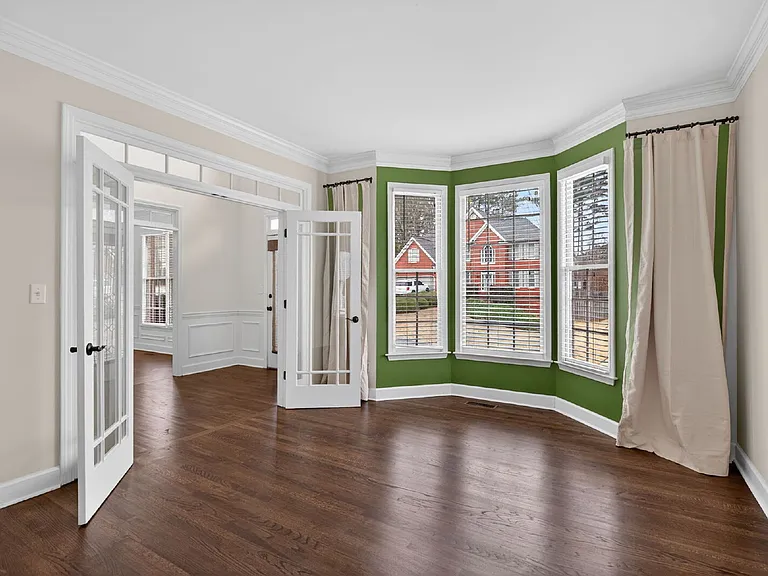 1712 Kenbrook Ct NW — Photo 9