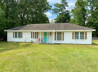 318 Woodridge Trl, Thomasville, GA 31792