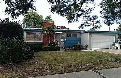 1st image of 536 1st Ave