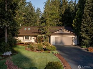 7255 Alpenview Pl NW, Seabeck, WA 98380