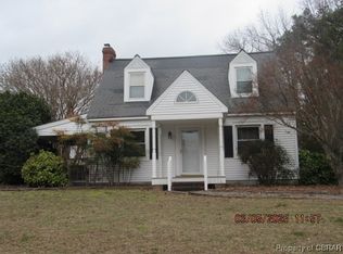 8664 Field Family Ln, Gloucester, VA 23061