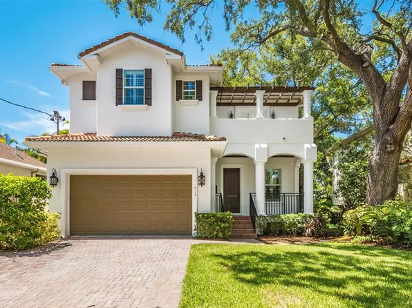 679 GENEVA PLACE, TAMPA, FL 33606