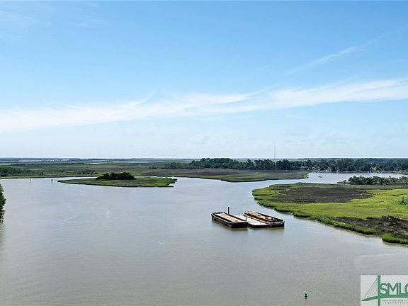 2nd image of 9 Bartow Point Dr