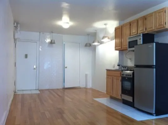 Rented by J Misrahi Realty Corp | media 30