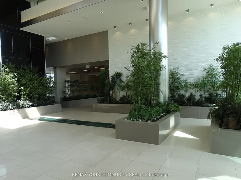 9618 Yonge St #Penthouse 5 — Photo 20
