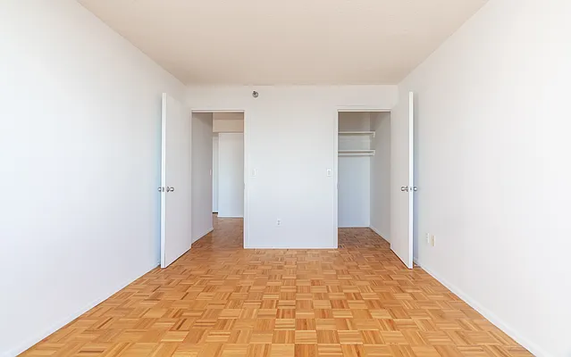 Sold by Modern Spaces | media 4