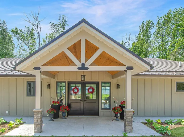 4681 Mission Rd NE, Bemidji, MN 56601