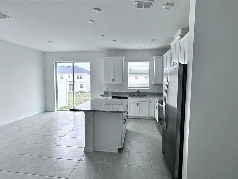 1167 Boardwalk Pl — Photo 8