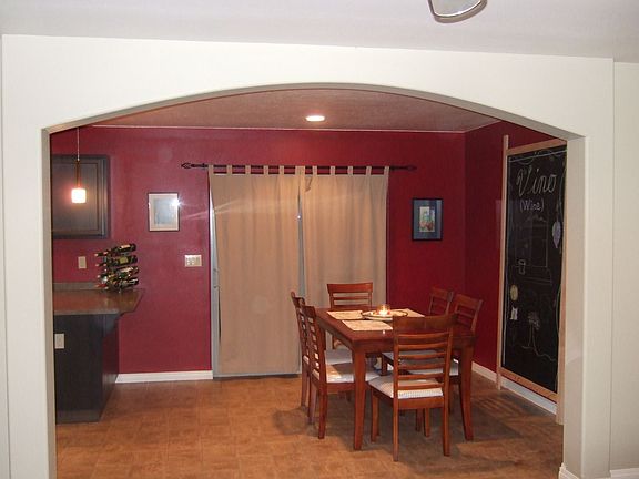 4th image of 1604 S Beaumont Dr