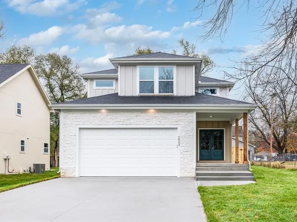 2933 N 155th Ter, Basehor, KS 66007