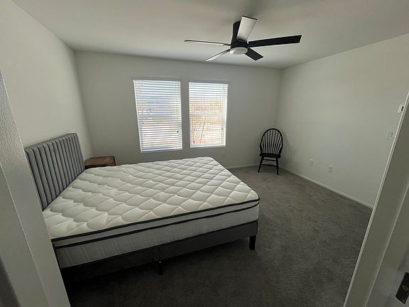 2nd image of 1176 Ammonite Ave