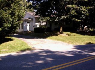 176 4th St #BASEMENT, Shenandoah Junction, WV 25442