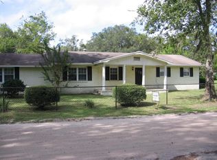 86101 Palm Tree Dr, Yulee, FL 32097