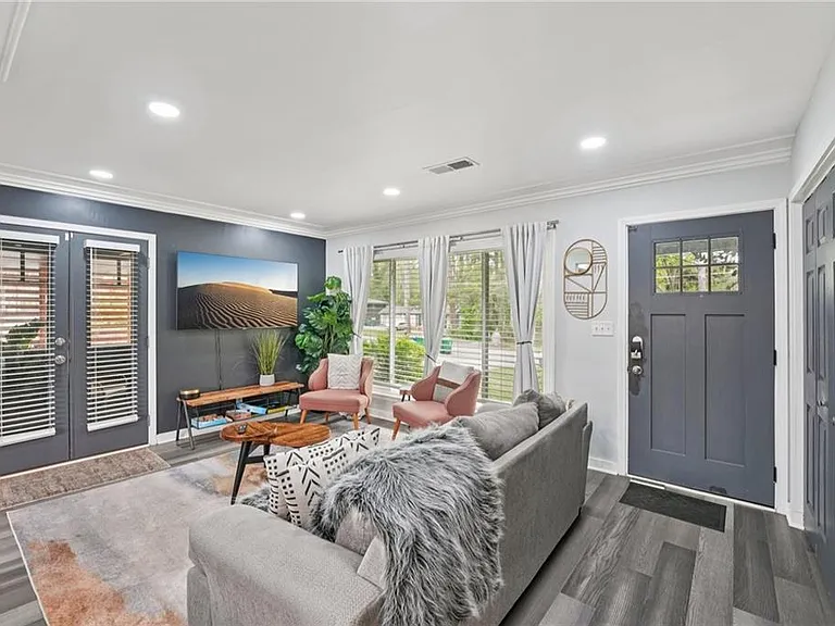 2659 Glenvalley Dr #A — Photo 2