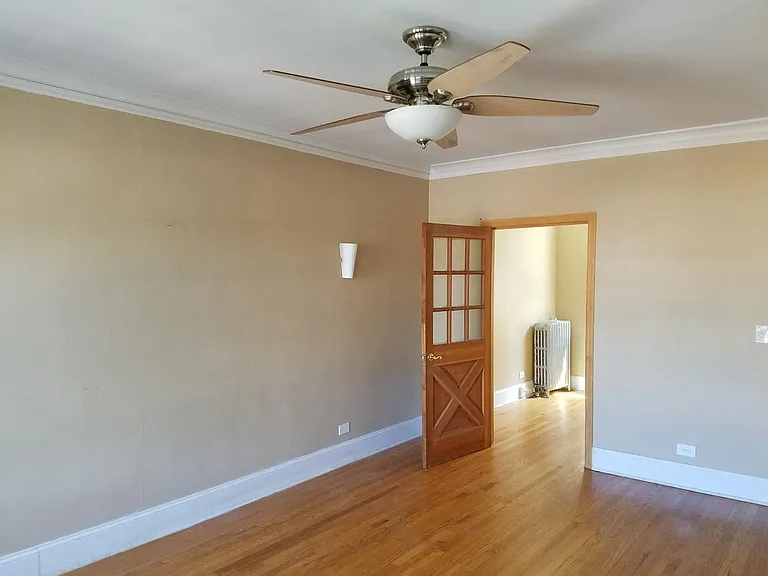 4871 1/2 N Hermitage Ave #2W — Photo 7