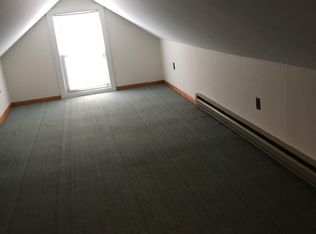 338 Central St APT 3, Winchendon, MA 01475