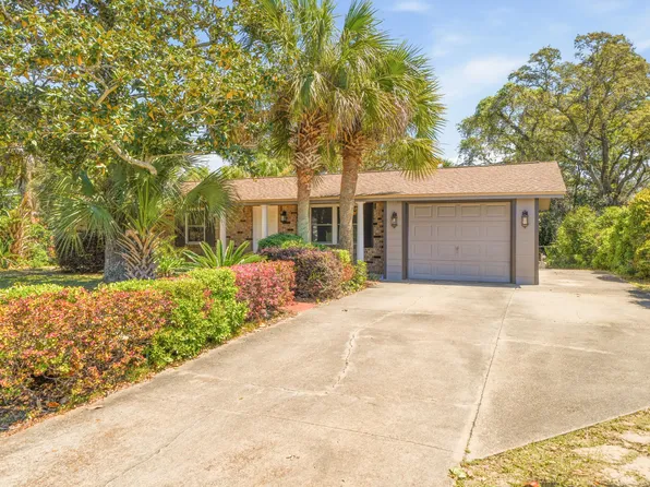 417 Sherry Cir NW, Fort Walton Beach, FL 32548