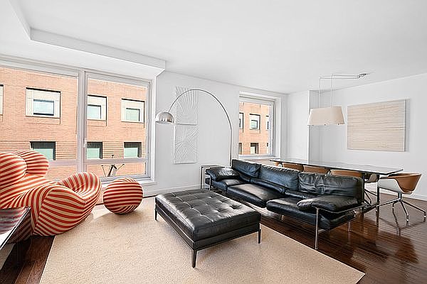 1st image of 462 W 58th St APT 6B