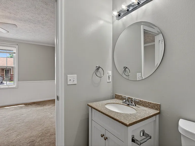 430 Walton Ferry Rd #200 — Photo 15