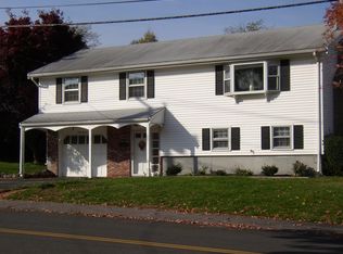 12 Puritan Rd, Salem, MA 01970