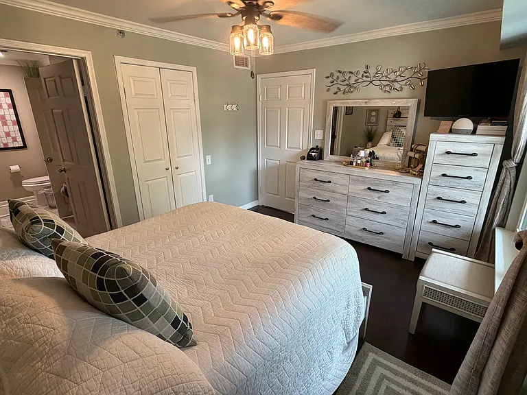 3313 Wyndham Cir #1220 — Photo 29