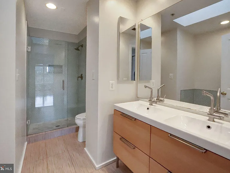 2133 12th Pl NW — Photo 12