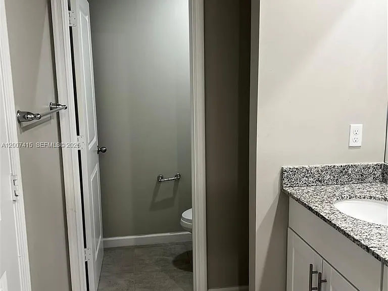 6349 Topsail Dr — Photo 29