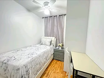 Rented by Sally Raia LLC