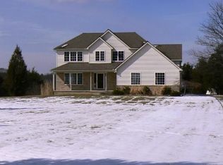 14384 N Territorial Rd, Chelsea, MI 48118