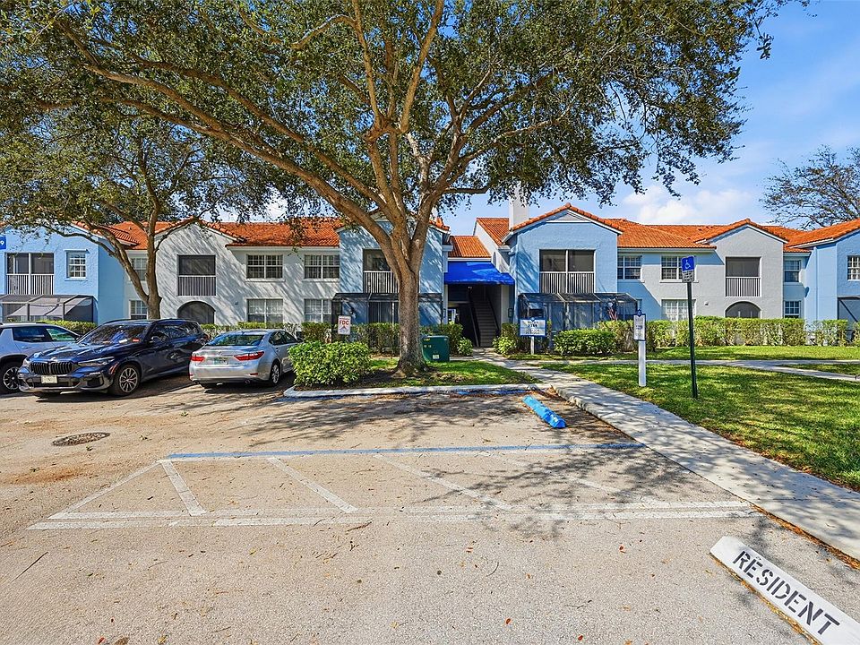 1st image of 3259 Clint Moore Road #106