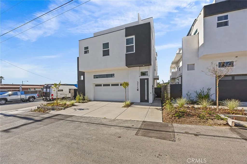 1 bed, 725 sqft, $3,200 — Photo 1