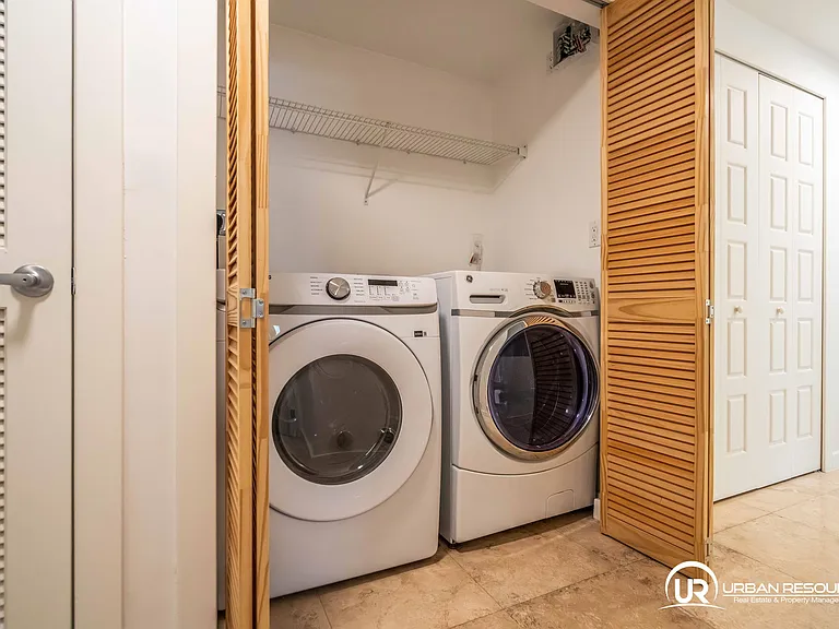 300 Majorca Ave #202 — Photo 31
