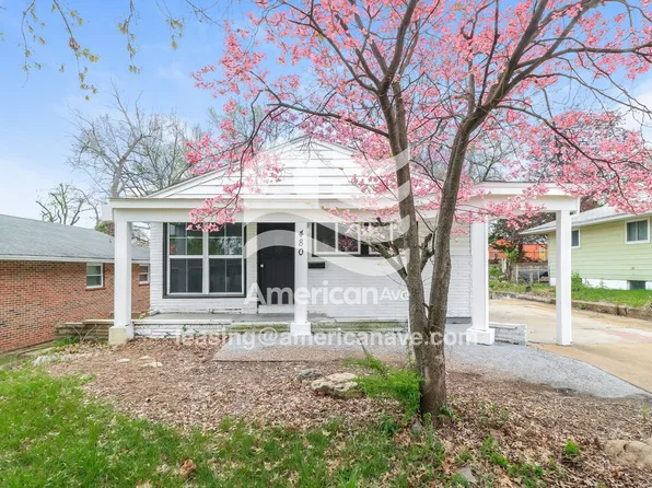 480 Kirkwall Dr, Saint Louis, MO 63137