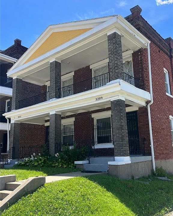 1st image of 3209 Saint John Ave
