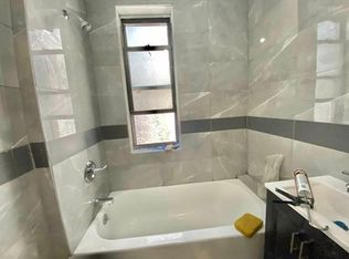 1542 W 11th St FLOOR 1, Brooklyn, NY 11204