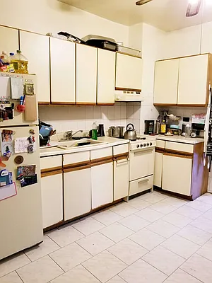 Rented by NYLA Realty | media 3