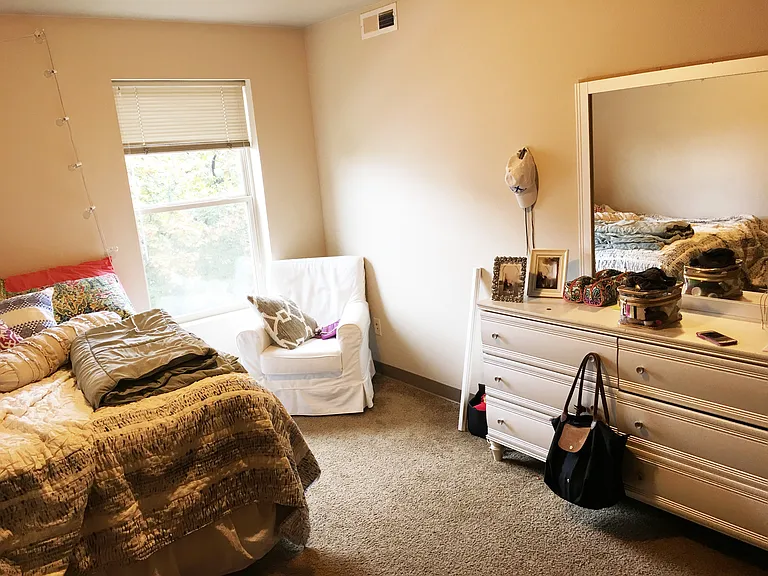 603 S Dubuque St #5 — Photo 6