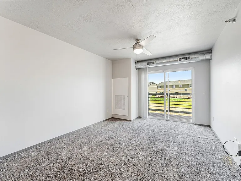Whisper Ridge Commons — Photo 54