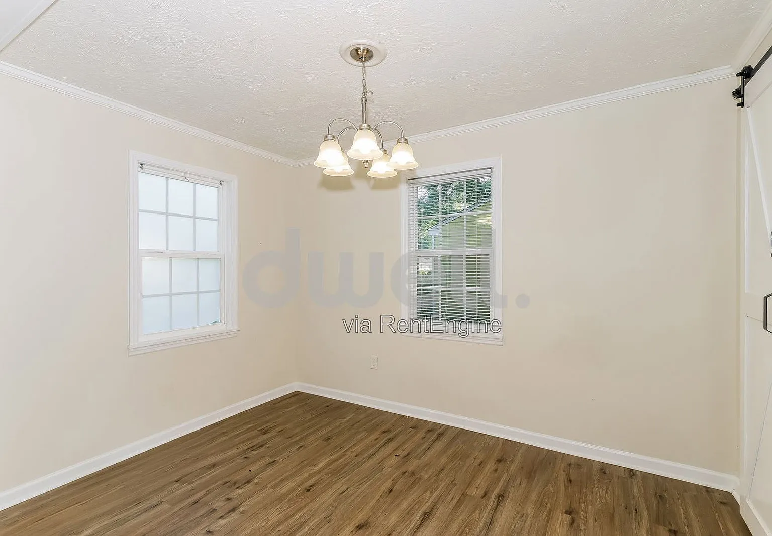 3 bed, 1.0 bath, 1025 sqft, $1,380 — Photo 4
