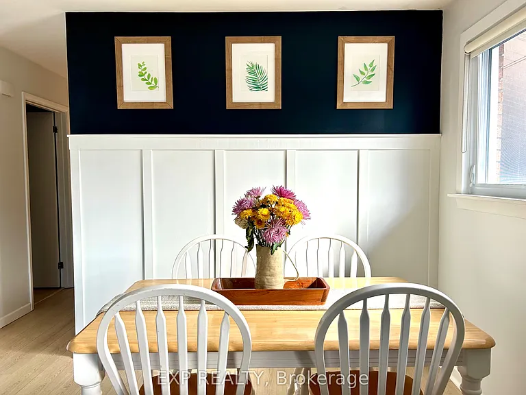 23 Homewood Ave #UPPER — Photo 6