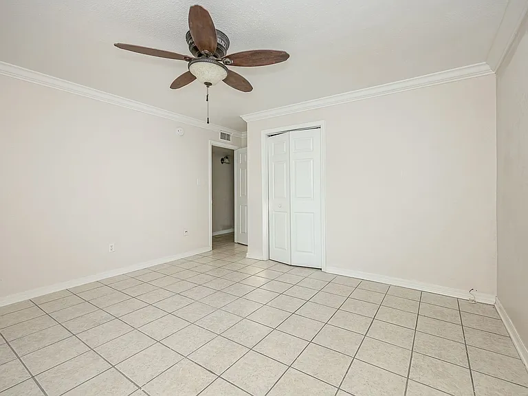 807 Market St — Photo 16