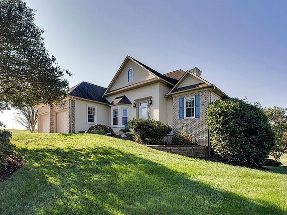 4th image of 411 Wood Duck Dr