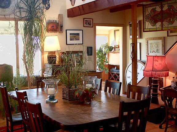 Dining room 1st flr.