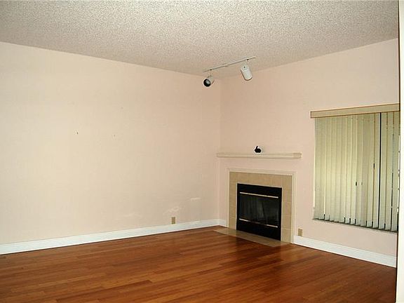 4th image of 3079 Landmark Blvd APT 1604