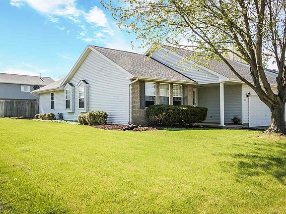2nd image of 5528 N Ramblewood Ct