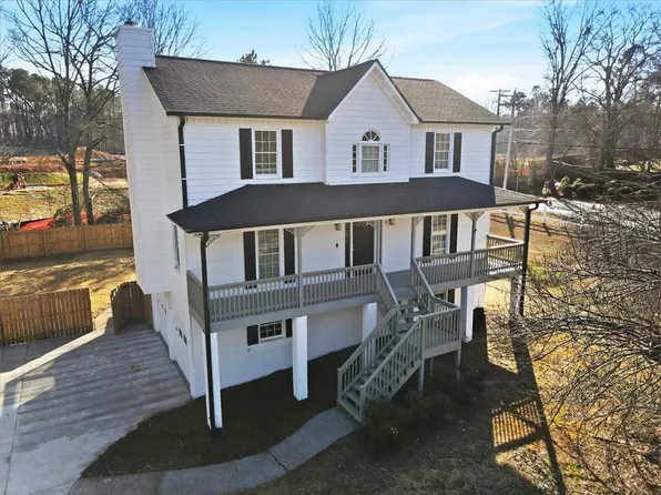 100 Courtland Cir, Powder Springs, GA 30127